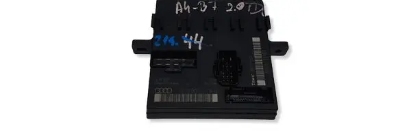Audi A4 S4 B7 8E 8H Comfort/convenience module 8E0907279K 13032006