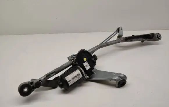 Mercedes-Benz B W246 W242 Front wiper linkage and motor W000026100 ZGS003 A2469066000