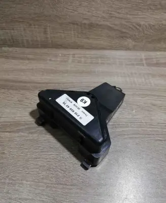 Mercedes-Benz E W210 Alarm control unit/module 2108204310 3X1476