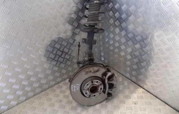 Citroen DS4 Front wheel hub spindle knuckle