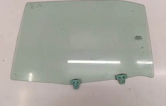 Nissan Juke II F16 Rear door window glass 43R000464