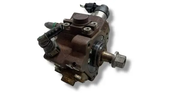 Peugeot 207 CC Fuel injection high pressure pump 0445010102 9370172 9683703780