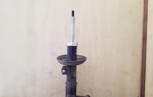 Opel Zafira C Front shock absorber/damper 13338923