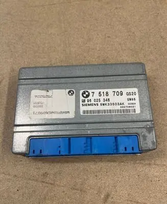 BMW 5 E39 Gearbox control unit/module 7518709 96025346