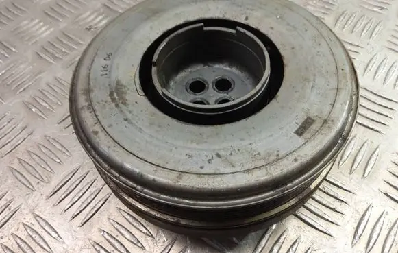 BMW X3 G01 Crankshaft pulley 8638446