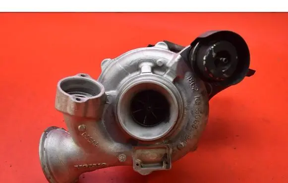 Volvo XC90 Turbo system vacuum part 18621015063