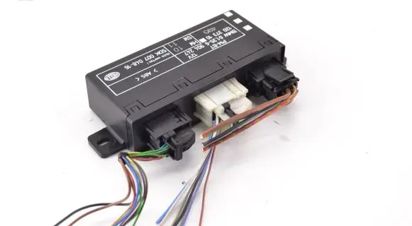 BMW 5 E39 Door control unit/module 6904247