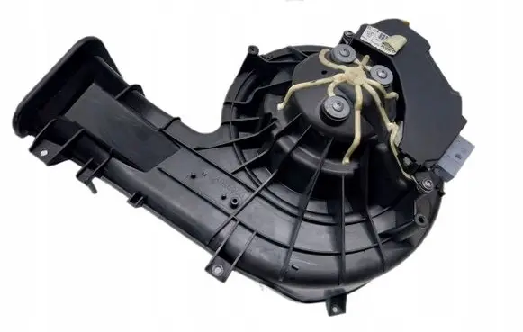 Opel Vectra C Front door blower motor 985852T