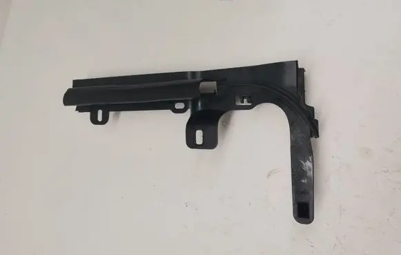 Mercedes-Benz E W213 Other engine bay part A2138310500
