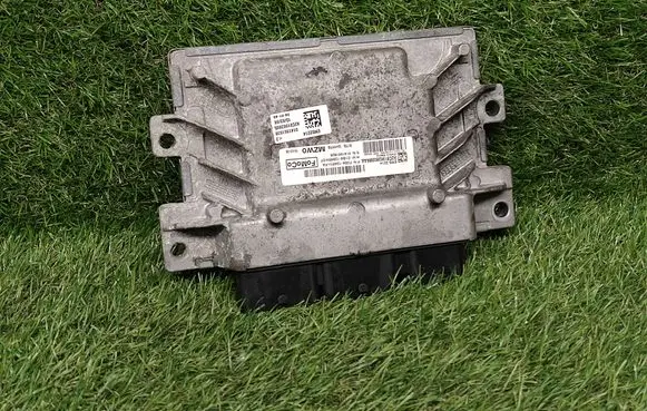 Ford Fiesta Engine control unit/module ECU F2BA12A650KA C1BA12B684CF