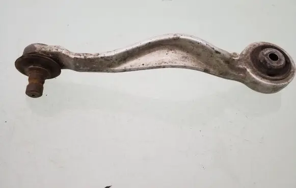 Volkswagen PASSAT B5 Front control arm