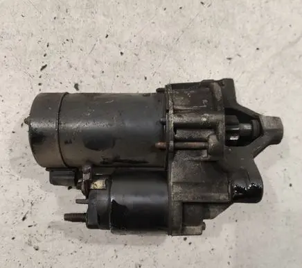 Peugeot 406 Starter motor D6RA