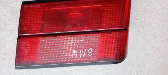 BMW 5 E34 Tailgate rear/tail lights 1379398R