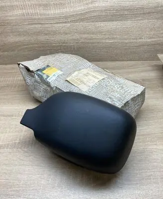 Renault Kangoo I Plastic wing mirror trim cover 8200245171