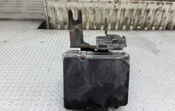 Nissan Note (E11) ABS Pump 0265235043 476601U600