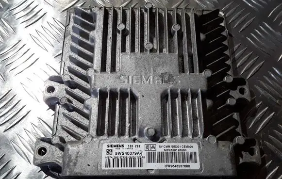 Peugeot 607 Engine control unit/module 5WS40379AT SW9658198080