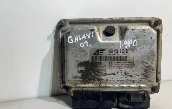 Ford Mondeo MK IV Engine control unit/module 038906019BF 28SA4559 01022