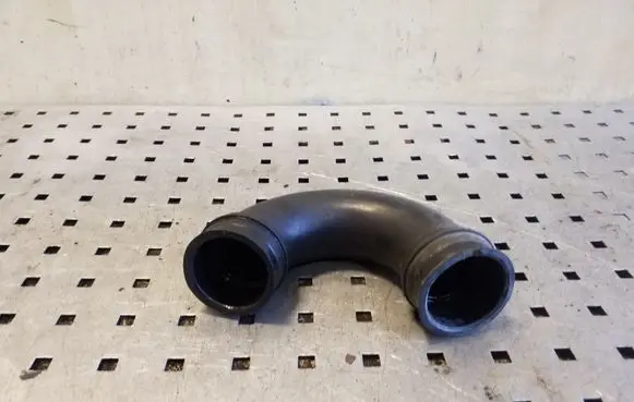 Opel Frontera B Air intake duct part