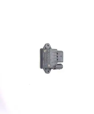 Mercedes-Benz S W222 Glow plug pre-heat relay A6429005601 0522140211 14156000341