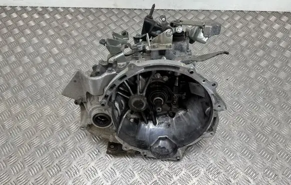 Mitsubishi Space Star Manual 5 speed gearbox F5MBD1CBZ