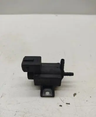 Toyota Avensis T270 Turbo solenoid valve 8513006060