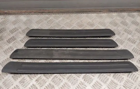 Audi Q7 4L sill trim set (inner) 4L0853793 4L0853794