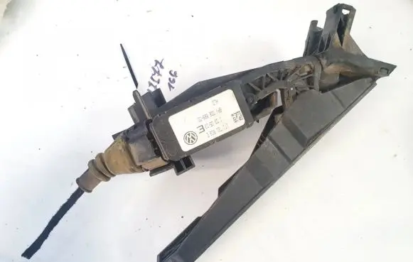 Volkswagen Touran I Accelerator throttle pedal 1t1721503e