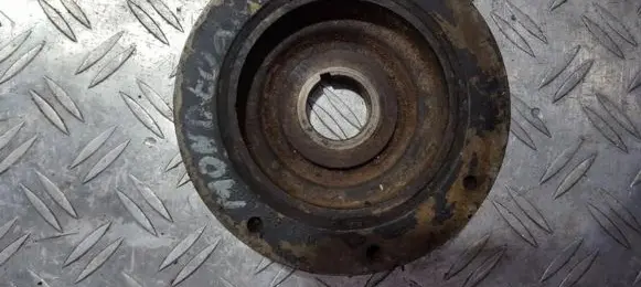 Ford Mondeo MK I Crankshaft pulley 928m6b320db 928m-6b320-db