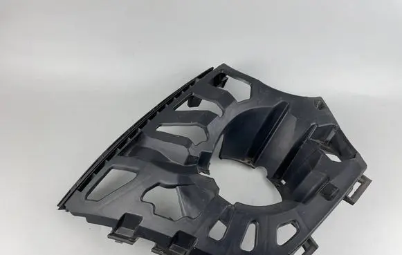 Mini One - Cooper F56 F55 Front bumper mounting bracket 7302508
