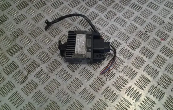 Coolant fan relay