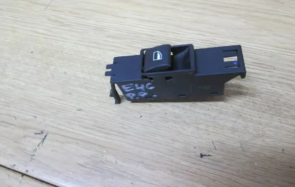 BMW 3 E46 Electric window control switch 6902176 27003B