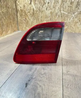 Mercedes-Benz E W211 Tailgate rear/tail lights A2118201464 379504 RWLS211