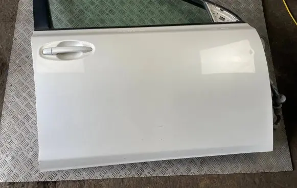 Subaru Outback Front door