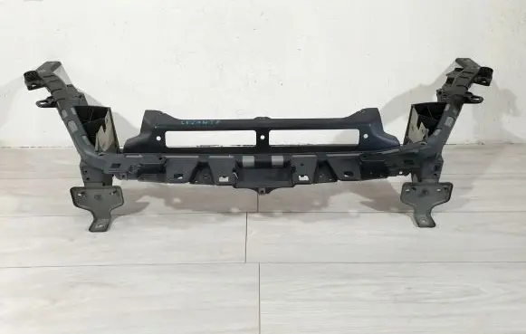 Maserati Levante Top upper radiator support slam panel 670032664