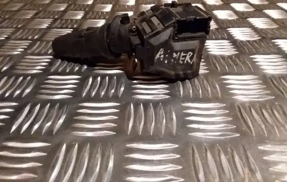 Nissan Almera N16 Wiper control stalk 25260