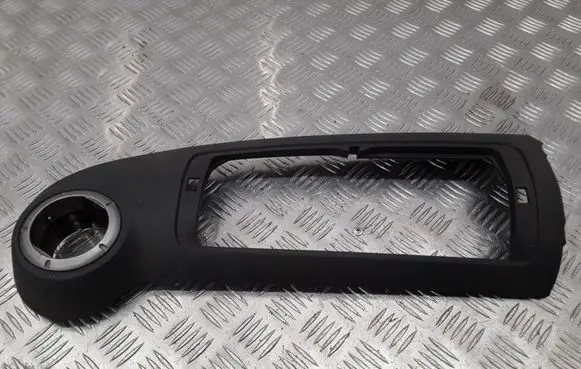 Dacia Sandero Panel trim 8200739446