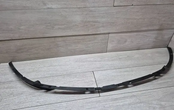 Volvo V40 Front bumper lip 31323098