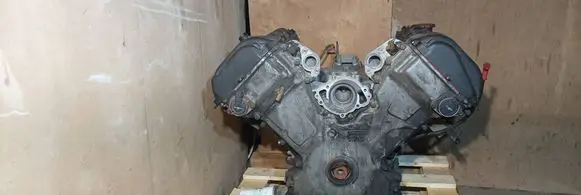 Jaguar XJ X308 Engine 