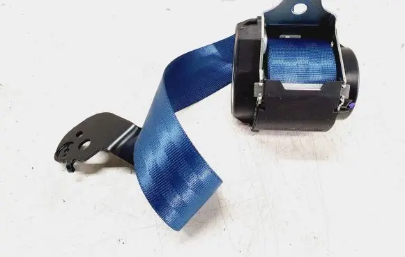 Audi A6 S6 C8 4K Middle seatbelt (rear) 4K8857807D 8J9T908V3T