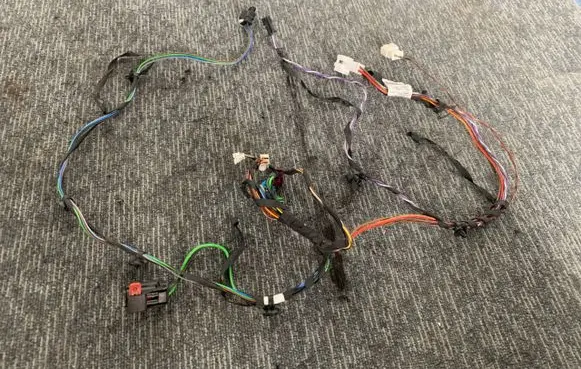 Mercedes-Benz Sprinter W907 W910 Front door wiring loom 