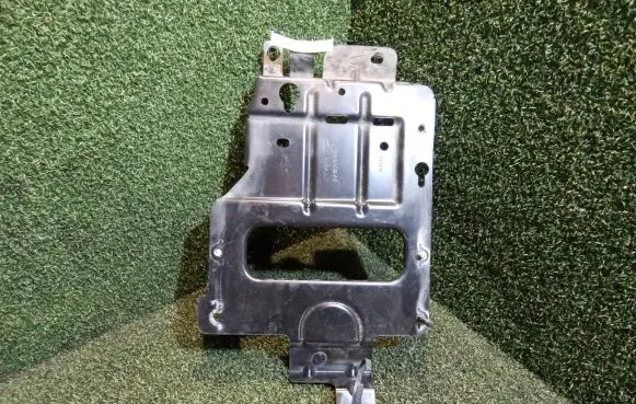 Ford Transit Custom Bracket in trunk/boot GK2112A692AE GK2112A692