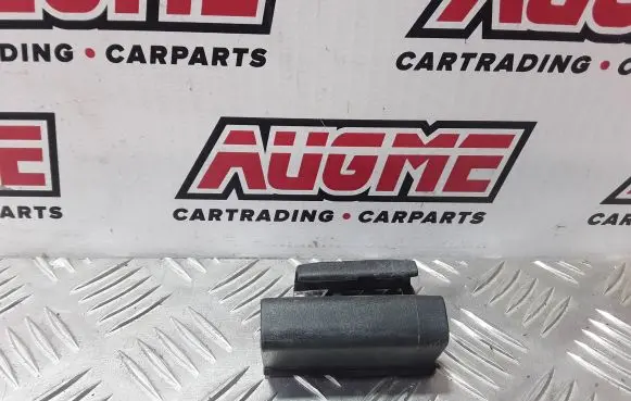 Volkswagen PASSAT B8 Seat trim 3G8881348