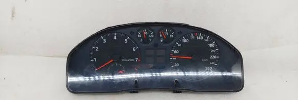 Audi A4 S4 B5 8D Speedometer (instrument cluster) 8D0919033C