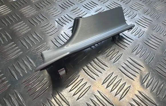 Mercedes-Benz C W206 Dashboard trim A2056804371 11507563F