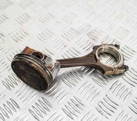 Lexus CT 200H Piston 