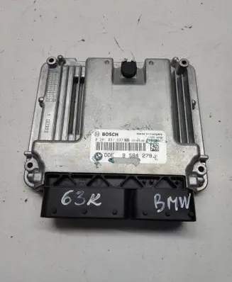 BMW 3 F30 F35 F31 Engine control unit/module 0281031637 8584279 1039S74057