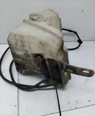Mercedes-Benz ML W163 Windshield washer fluid reservoir/tank 1638601160