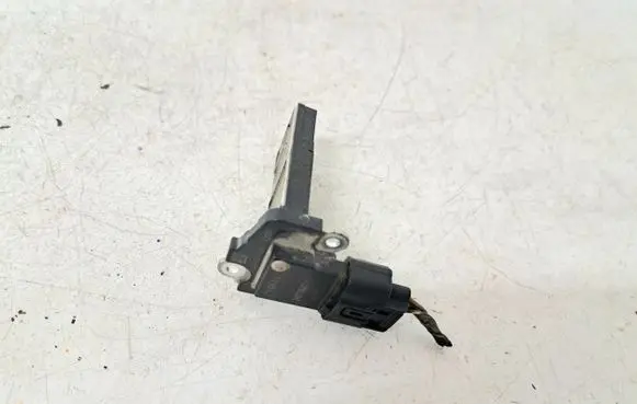 Honda FR-V Mass air flow meter AFH70M62A
