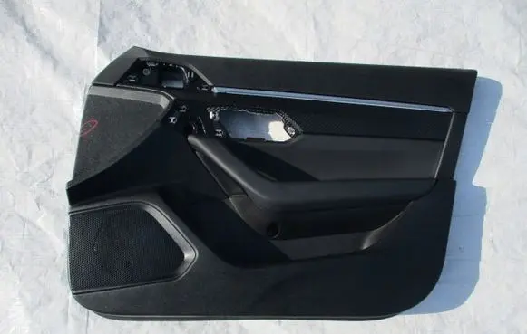 Peugeot 508 II Front door card panel trim