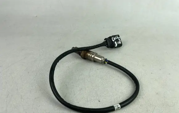 Volkswagen Golf VIII Lambda probe sensor 05L906262